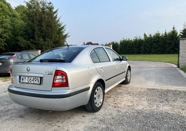 Skoda Octavia cena 14900 przebieg: 230000, rok produkcji 2009 z Śrem małe 742